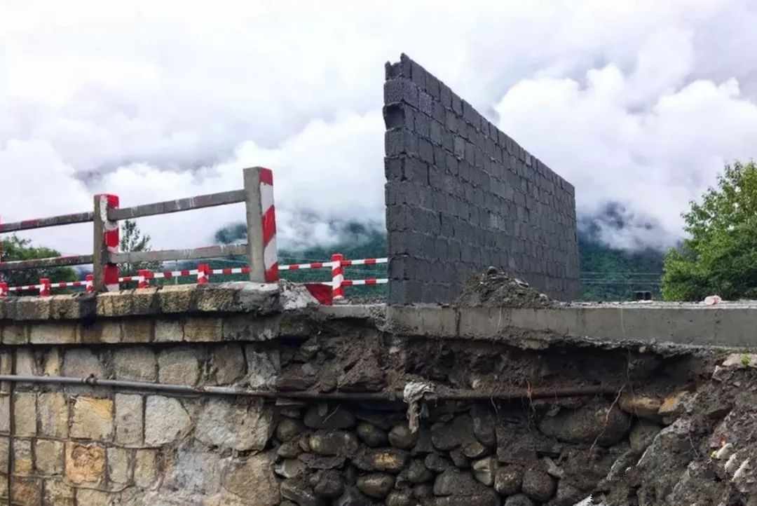 318川藏线上的关闭景区,318国道封闭了吗