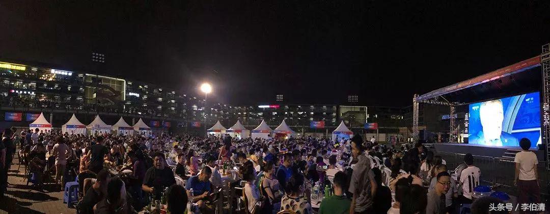 再大的雨水也洗刷不掉内心的痛,再大的雨水也洗刷不掉