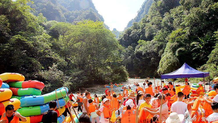 杉木河漂流和桃源河漂流哪个好,九曲漂流与杉木河漂流哪个好