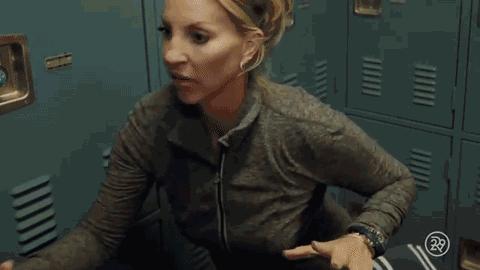 女子遇到危险如何自救,女性受到威胁怎么报警