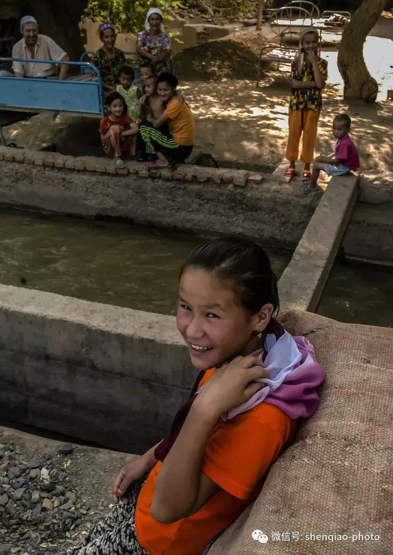 吐鲁番高温气温破纪录,吐鲁番迎来持续高温天气