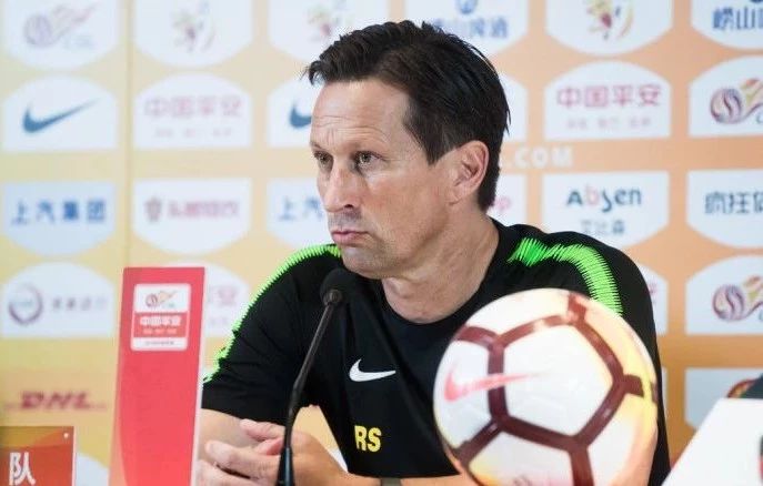 执教过五大联赛的教练,五大联赛足球教练的学历