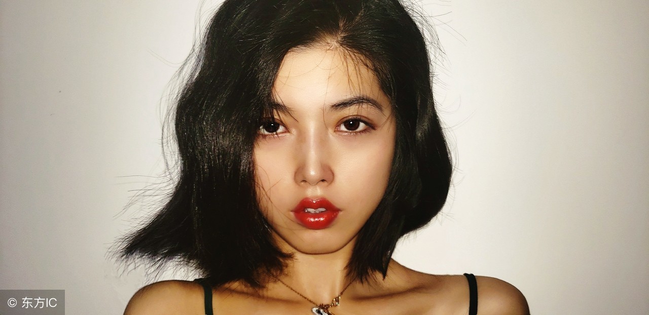 中国人应该对自己的文化自信,自卑与超越人类