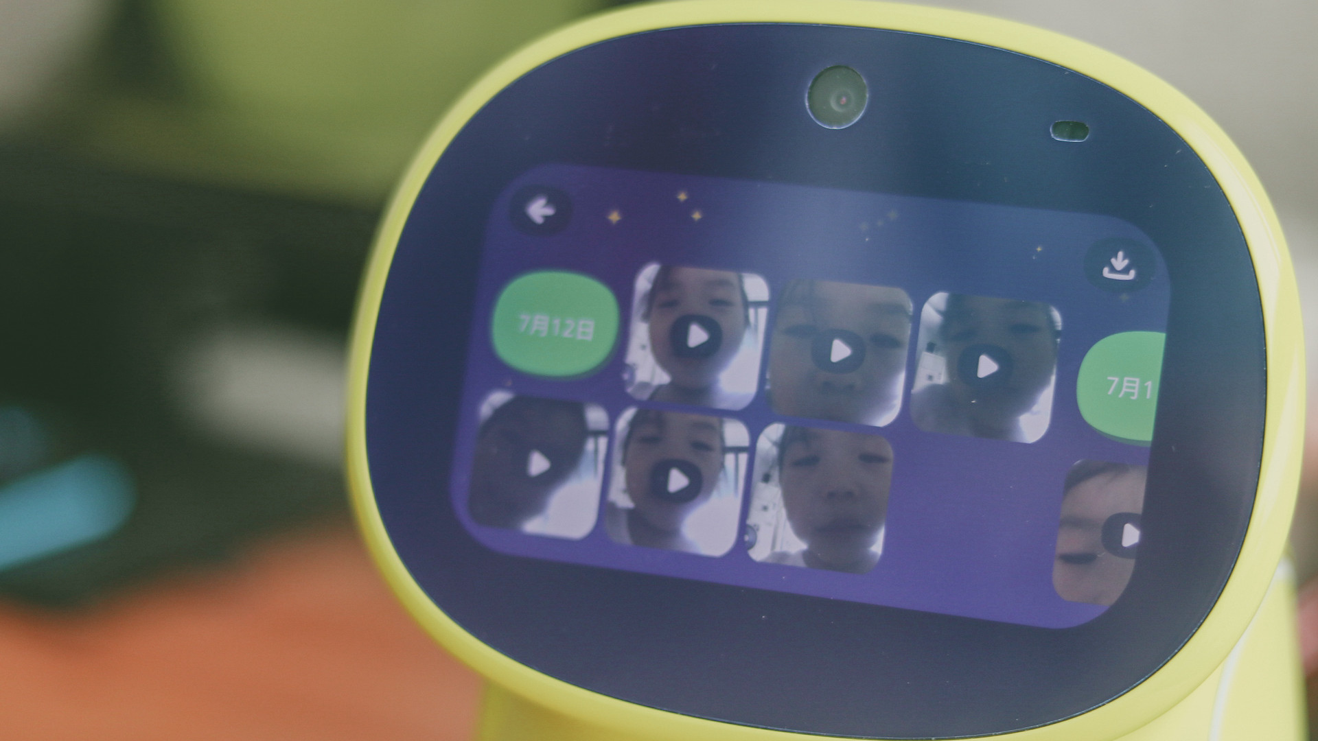 儿童学习陪伴机器人操作,幼儿陪伴儿童教育机器人