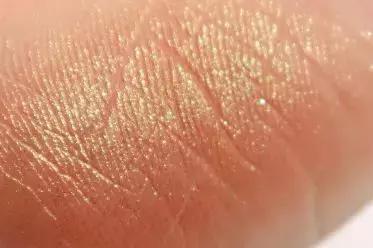 深扒国货护肤品品牌有哪些,深扒明星同款护肤产品推荐