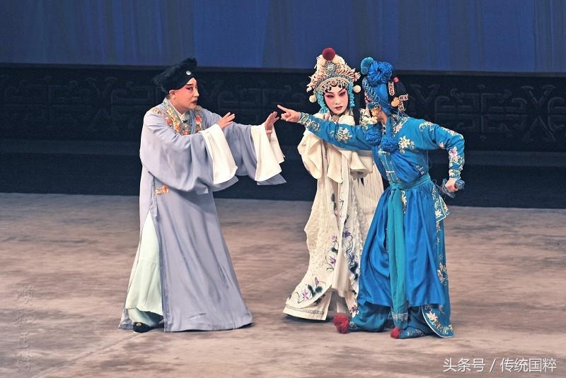 京剧服装长袖图片,京剧戏剧服装