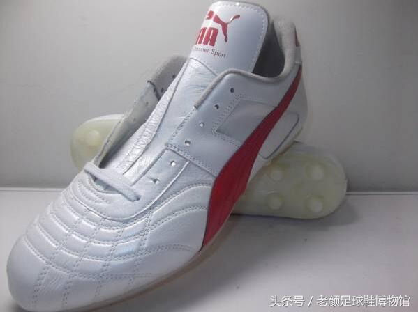 世界杯战靴盘点,南非世界杯复刻版足球鞋