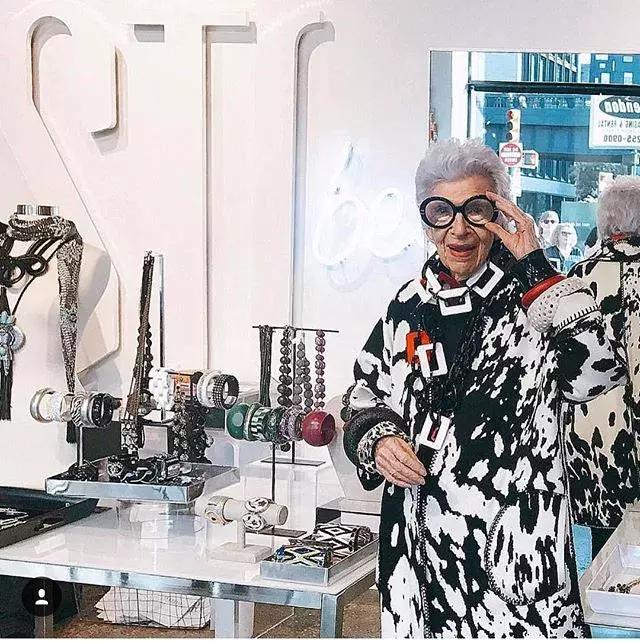 烦躁!配饰小白到底该买啥?认准3件基本款就够啦!