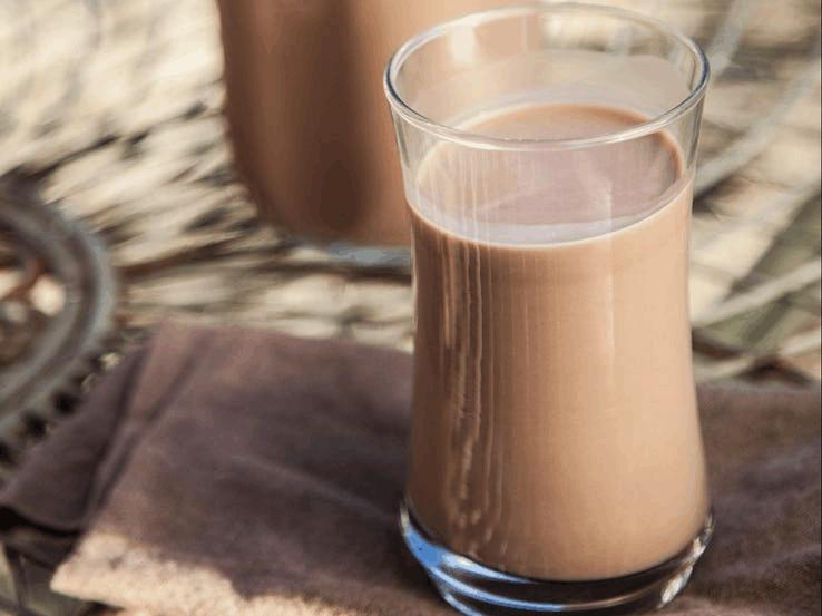 科学家发现巧克力新益处,巧克力牛奶零脂肪