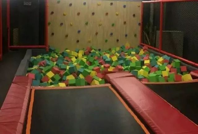 蹦床主题公园武汉市,武汉大型儿童乐园淘气堡