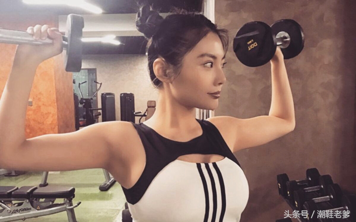 大嫂徐冬冬晒发胖,徐冬冬发福期照片