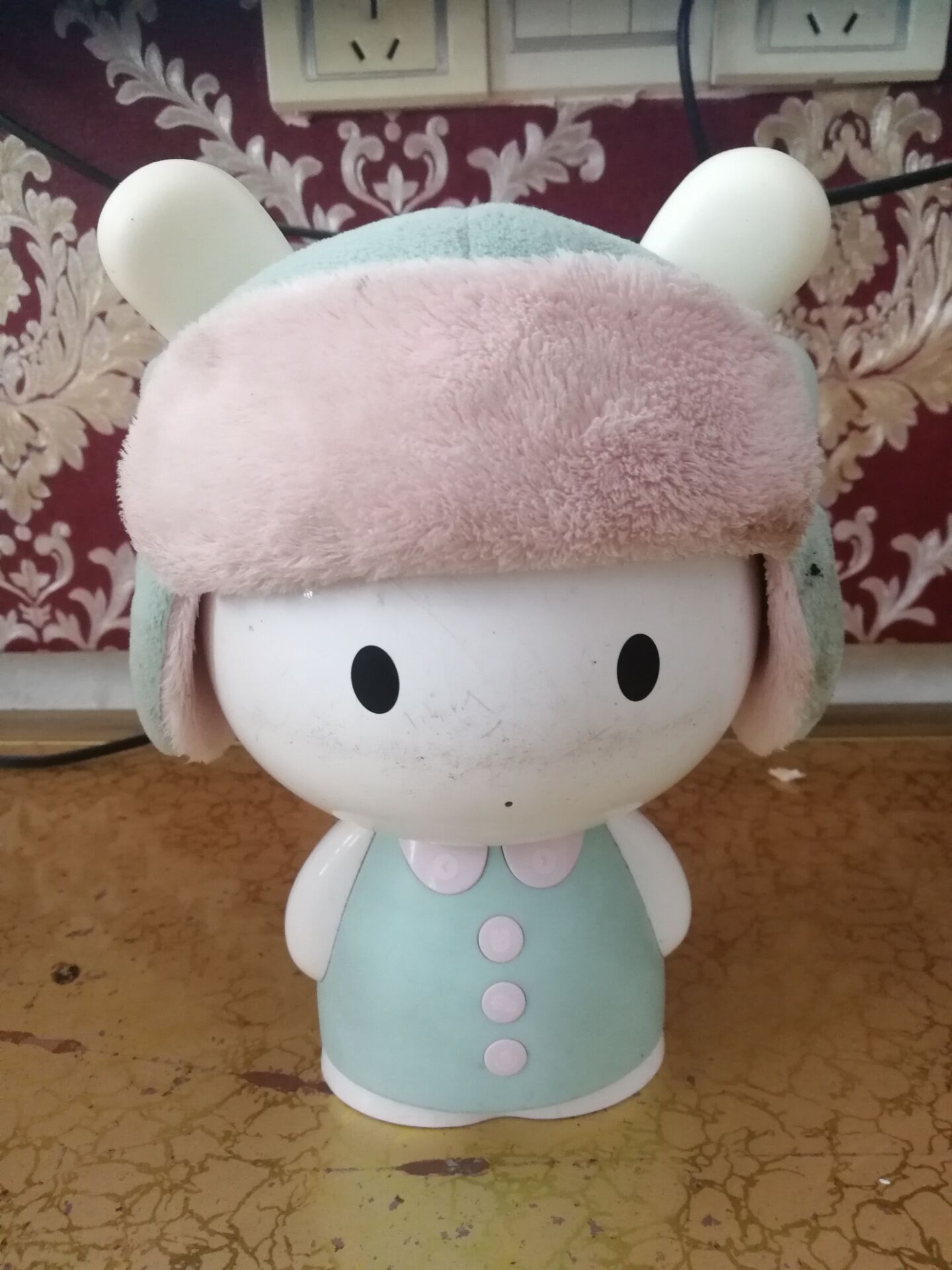 荣耀10和荣耀90哪个值得入手,荣耀v9和荣耀10哪个值得买