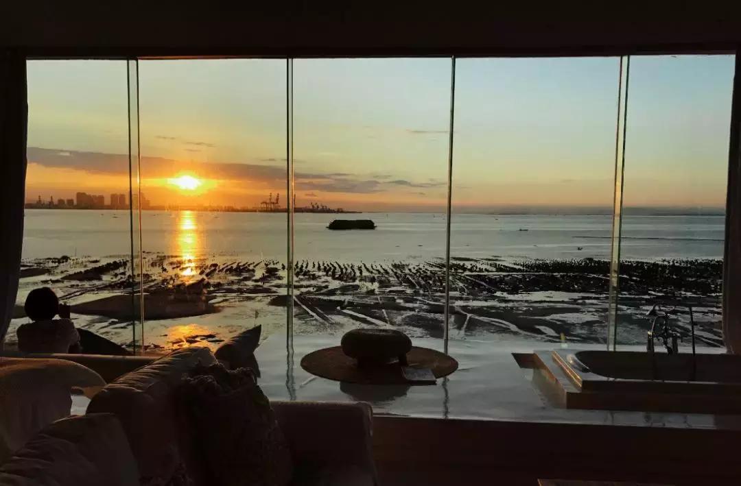 和梦里想的那个人去厦门……