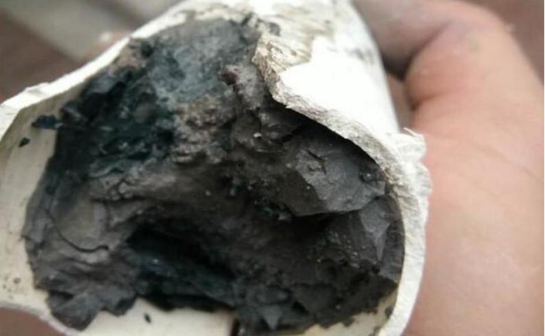 下水管被拆墙师傅弄堵了,下水管堵了水电师傅有责任吗