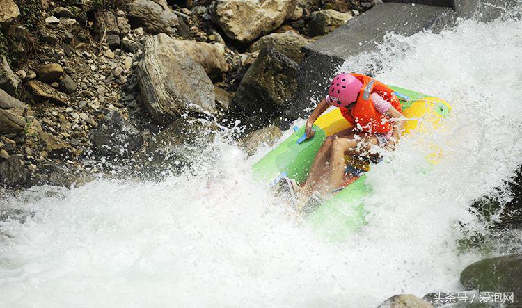 重庆南川神龙峡漂流,重庆峡谷漂流龙浒峡