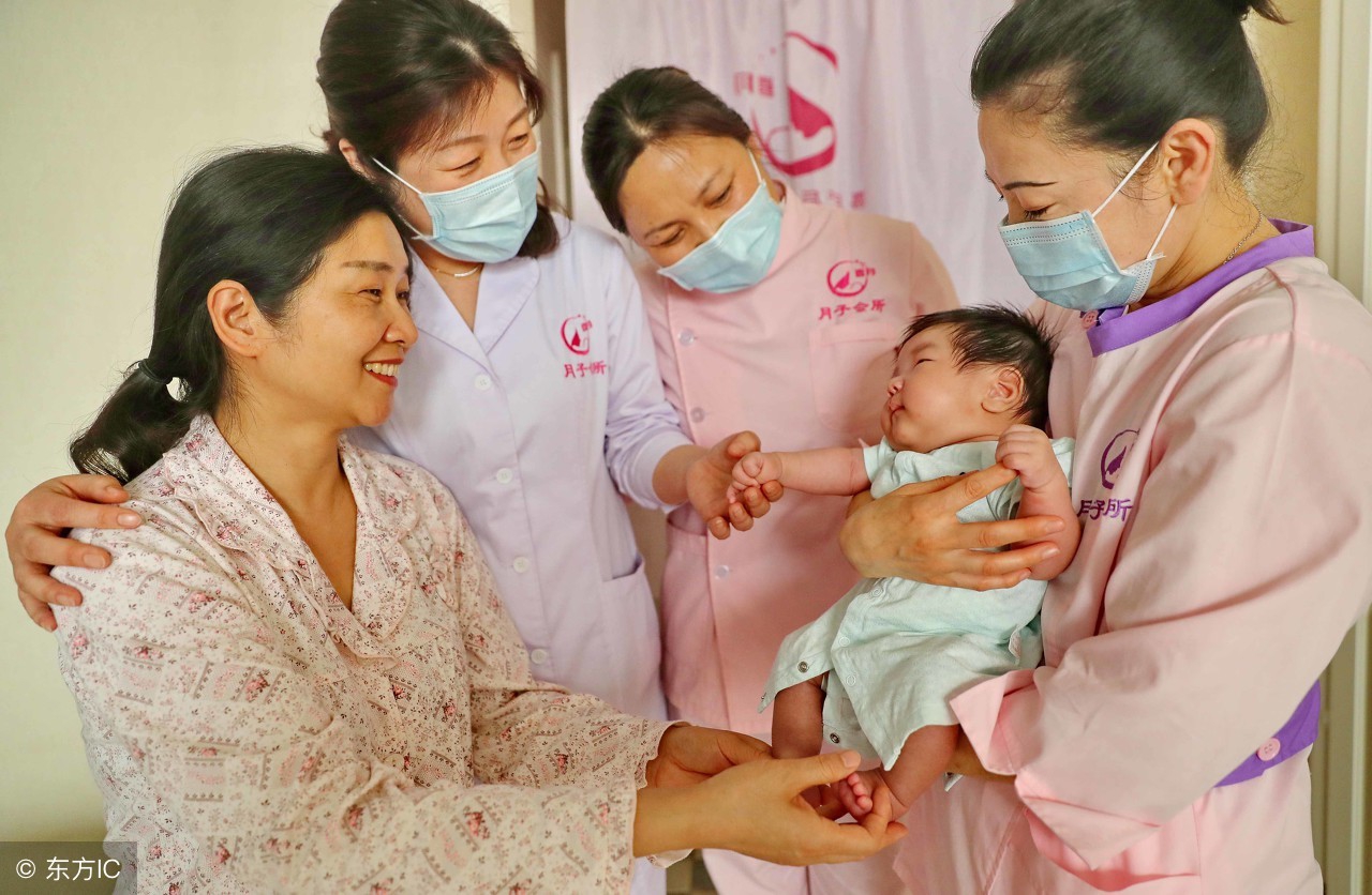 产后前三天怎么照顾宝宝,产后四个月注意事项及护理