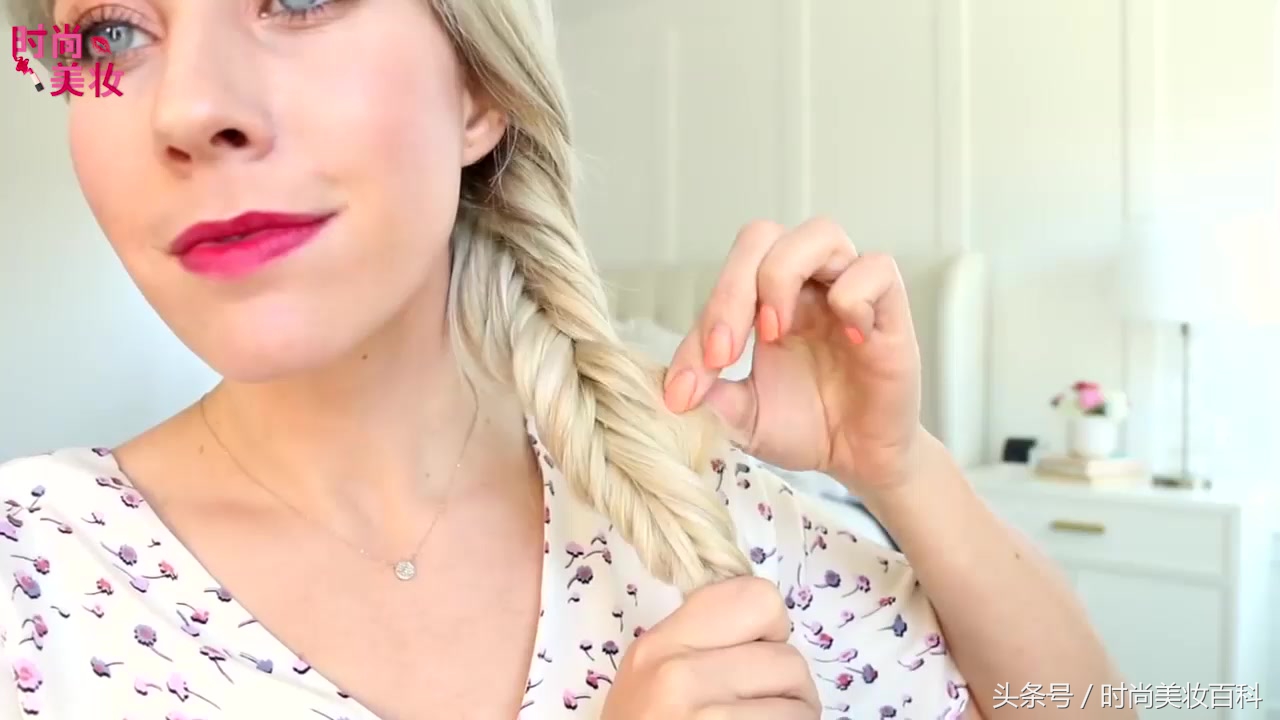 鱼尾辫教程短头发,鱼尾辫马尾发型步骤