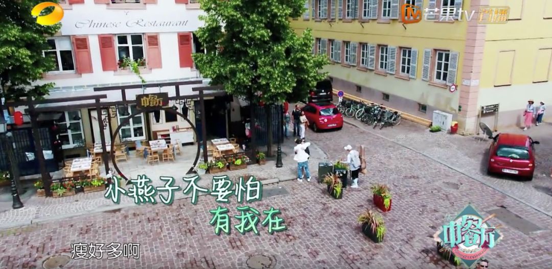 五阿哥小燕子双向奔赴,小燕子和五阿哥甜甜蜜蜜