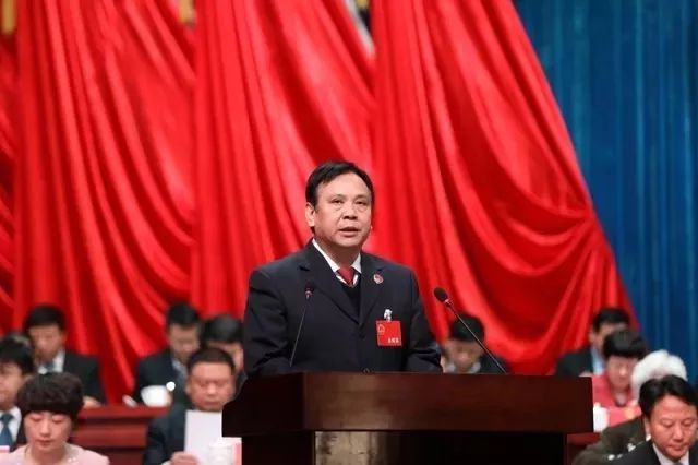 「献礼40周年」那年那月那些人温暖了谁的芳华