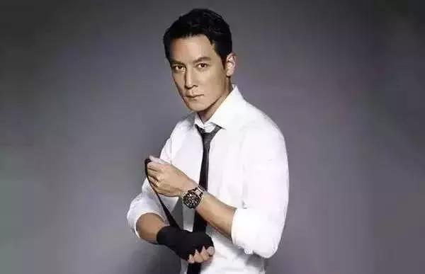 十万年误差就1秒？西铁城敢认第二