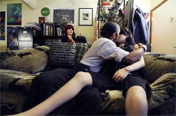 在女友身上投入很多钱,在女友身上花了好多钱