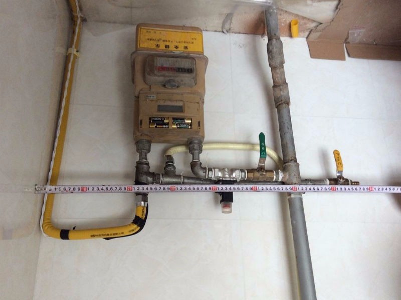 厨房燃气管道如何做更美观图片,厨房暴露着的燃气管道该怎么办