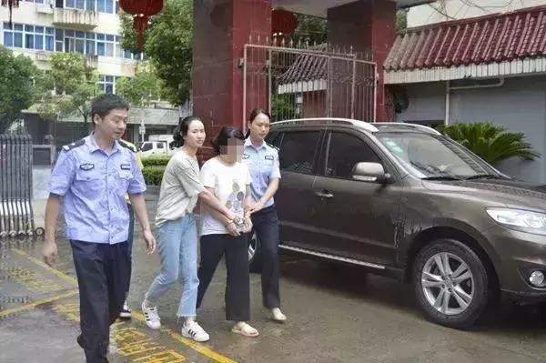 央视曝光警方查获6吨假药,央视报道警惕网售假药