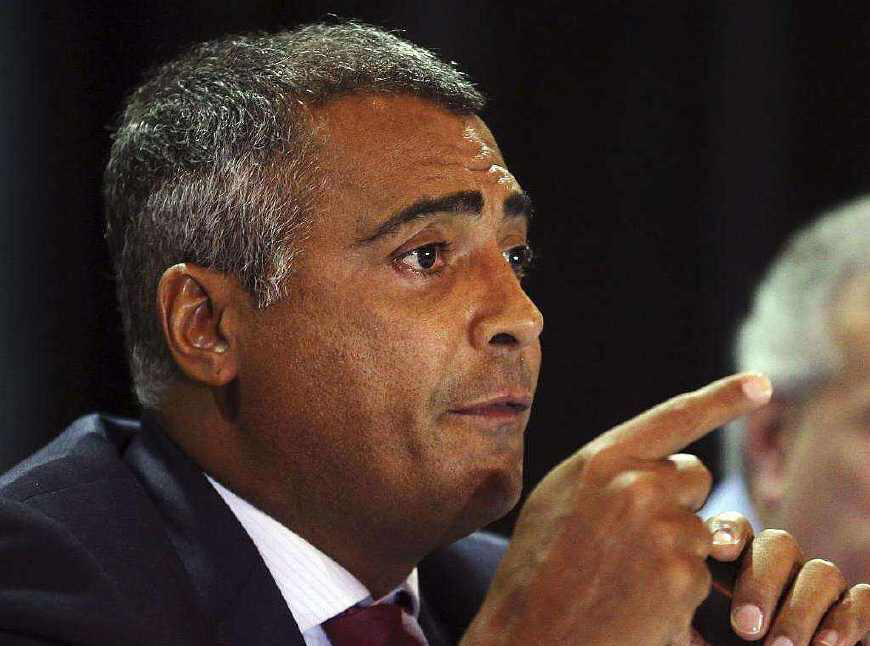 独狼罗马里奥马拉多纳巴塞罗那,独狼罗马里奥评价马拉多纳