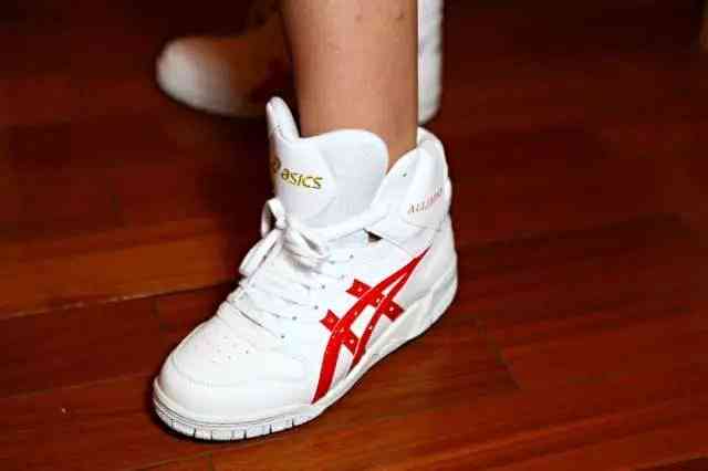 扒篮球鞋,灌篮高手三井寿耐克篮球鞋