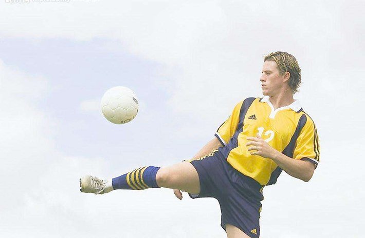 足球比赛中的最燃时刻,史上最让人震惊的足球比赛