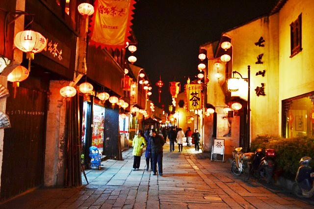 周庄门票100玩些什么,苏州的周庄古镇要门票吗