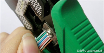 电脑怎么正确接网线,自己如何在家给电脑接网线