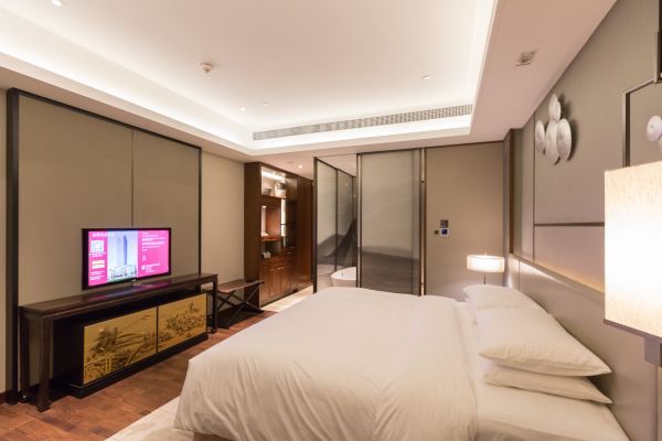 无锡太湖华邑酒店彩丰楼,无锡站到无锡太湖华邑酒店