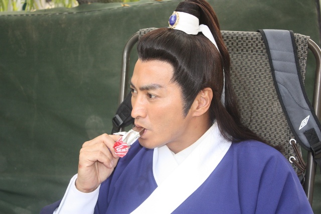 范鸿轩何家劲金超群得奖,新鸳鸯蝴蝶梦何家劲范鸿轩金超群