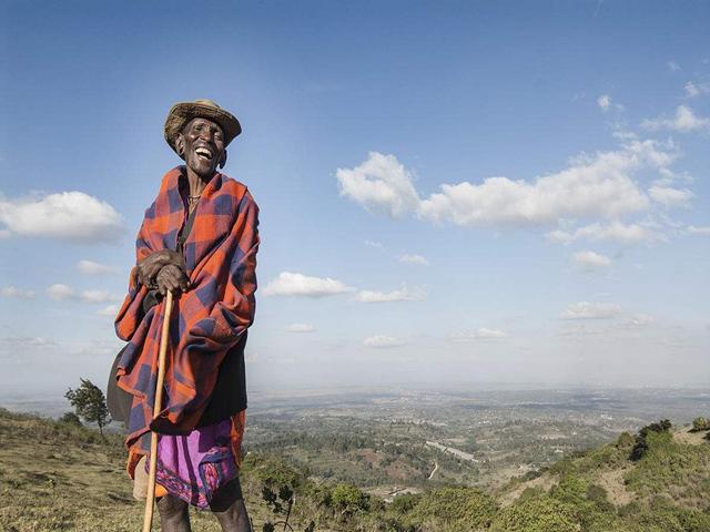 东非最著名的游牧民族，放牧为生敢与狮子搏斗，如今逐渐走入城市