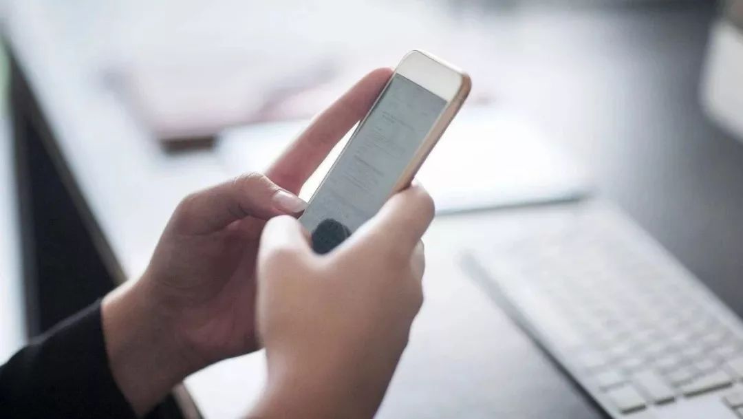 接了个电话7万块没了,接了一个电话卡里钱没了