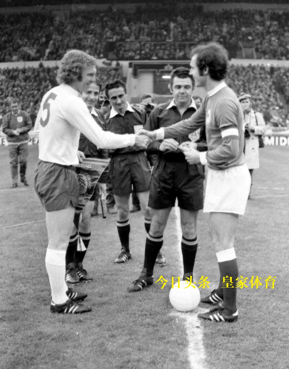 贝利说罗纳尔迪尼奥天赋最高,贝利谈内马尔是天才