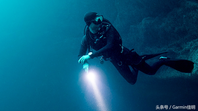 garmin佳明战术版,garmin佳明太阳能手表