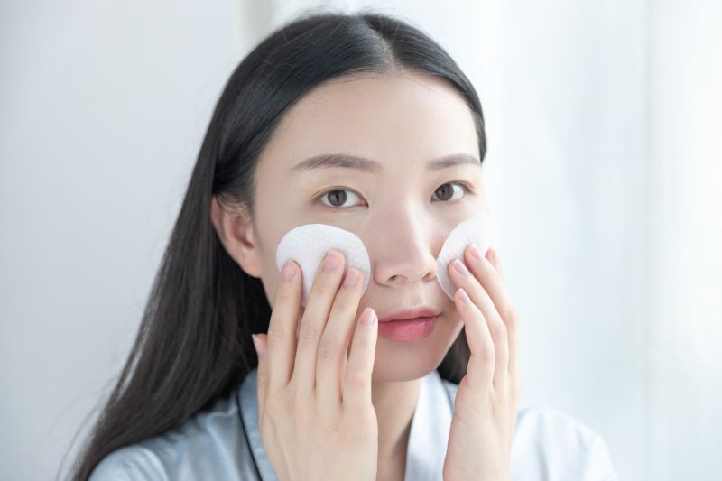 刘大神喜提阿汤哥，又顺手抛来一份缩毛孔秘籍