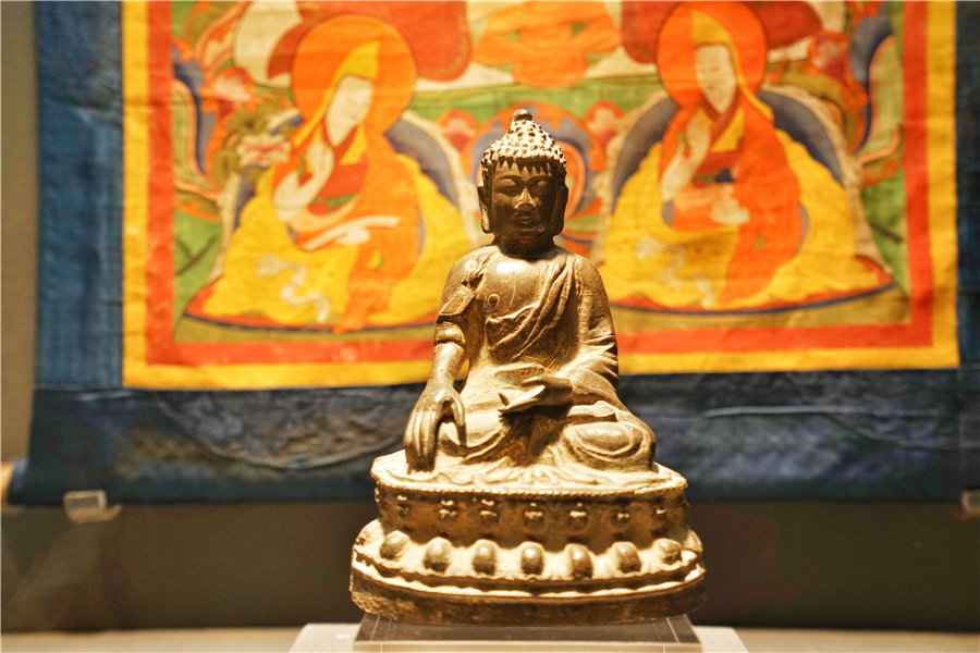 鄂尔多斯古老草原,鄂尔多斯草原文化图片