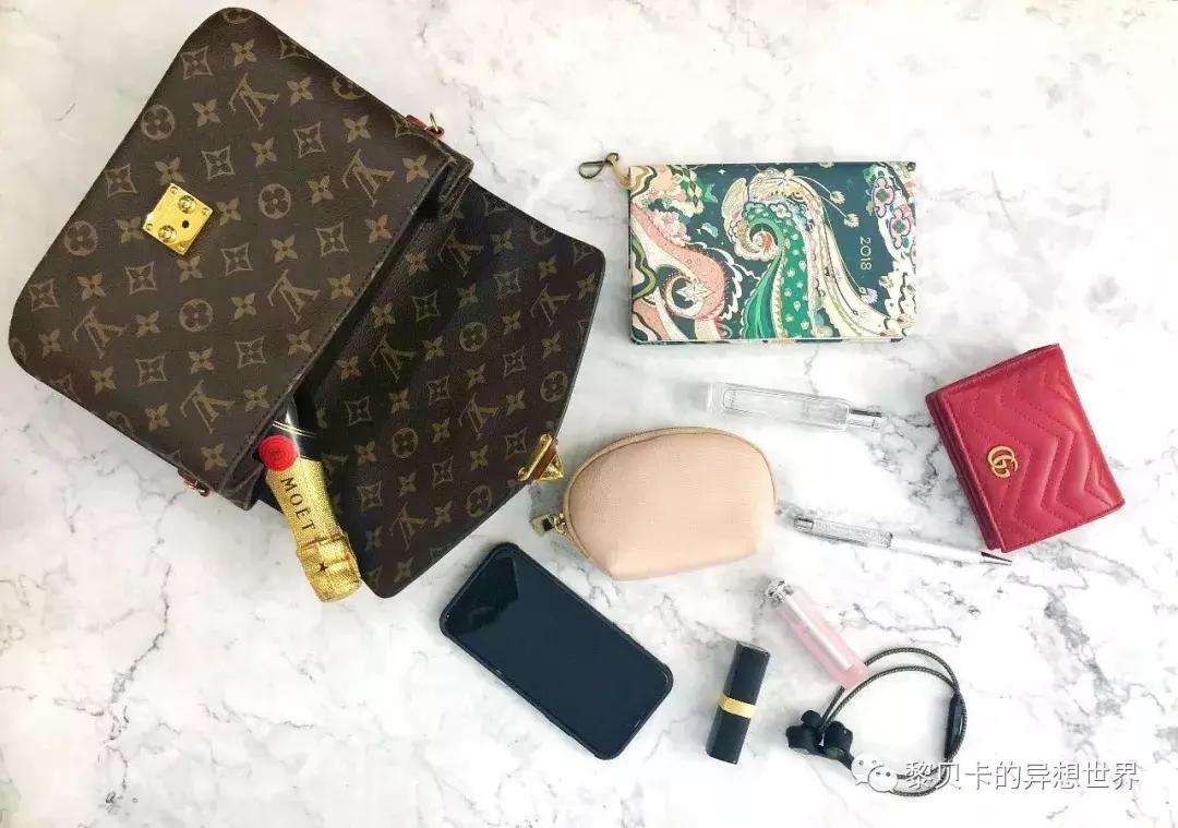 为什么有些包很便宜,最不容易撞款的大牌包