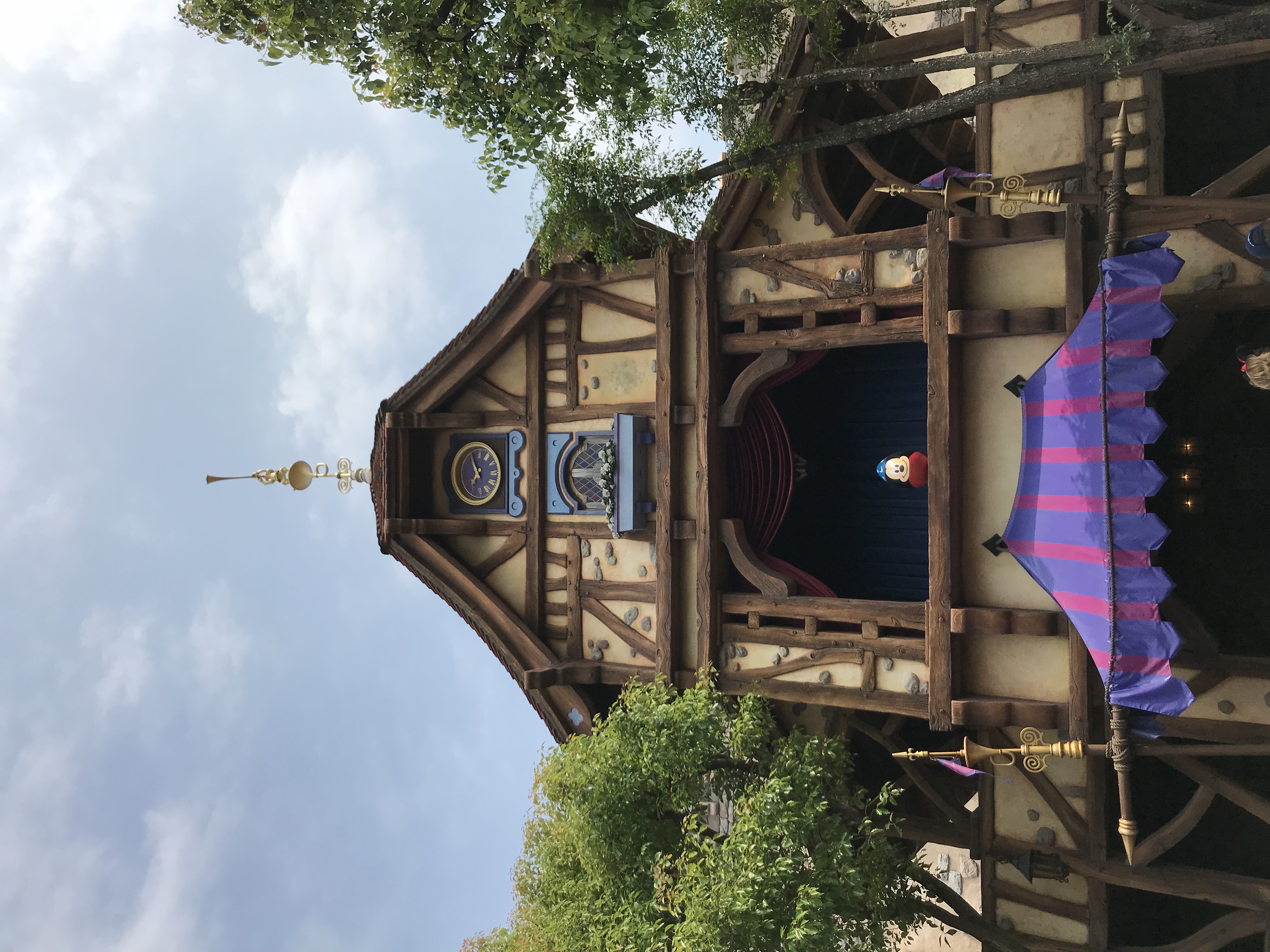 上海迪士尼与香港迪士尼,东京迪士尼和香港迪士尼哪个好玩