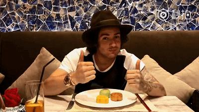 帕托和热巴谁地位高,帕托喜欢迪丽热巴