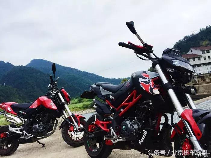 小暴龙改装方圆灯,小暴龙改装轮胎视频