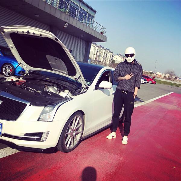 凯迪拉克ats追奔驰a45,凯迪拉克atsl和a45