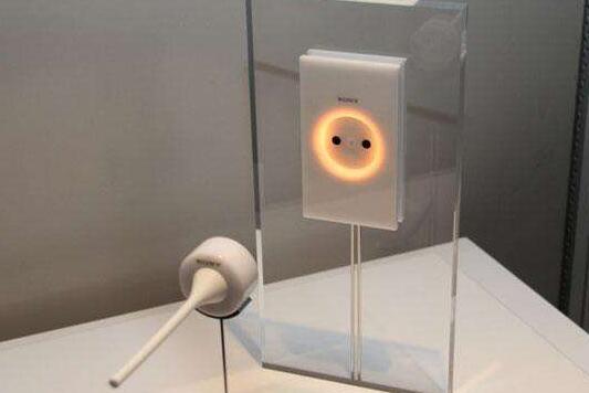 智能插座与普通插座槽一样吗,智能插座和智能灯泡哪个实用些