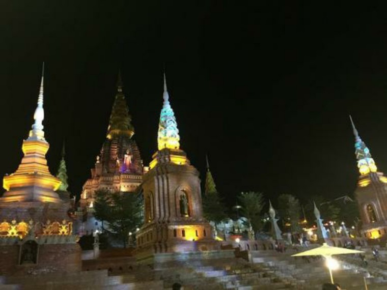 想避暑就来苍山顶,要想避暑就来西塘古镇