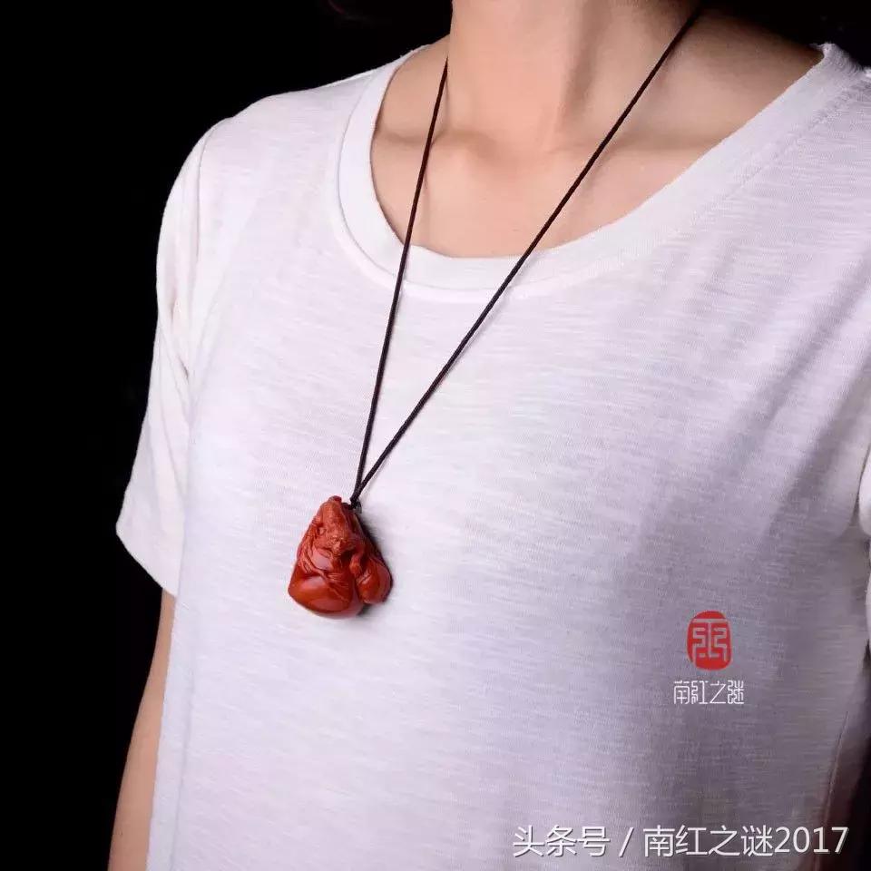 辟邪招财佩戴什么黄金手串,辟邪消灾保平安佩戴什么玉器