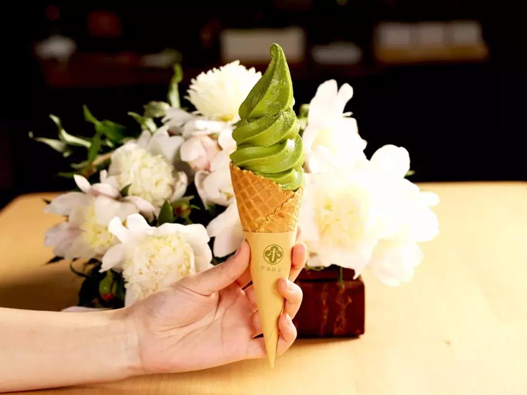 火爆的十款网红奶茶,推荐一款口碑最好的网红奶茶