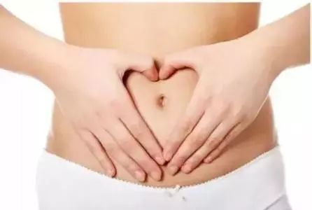 30岁女性突然绝经怎么回事,18岁女孩不幸得早衰